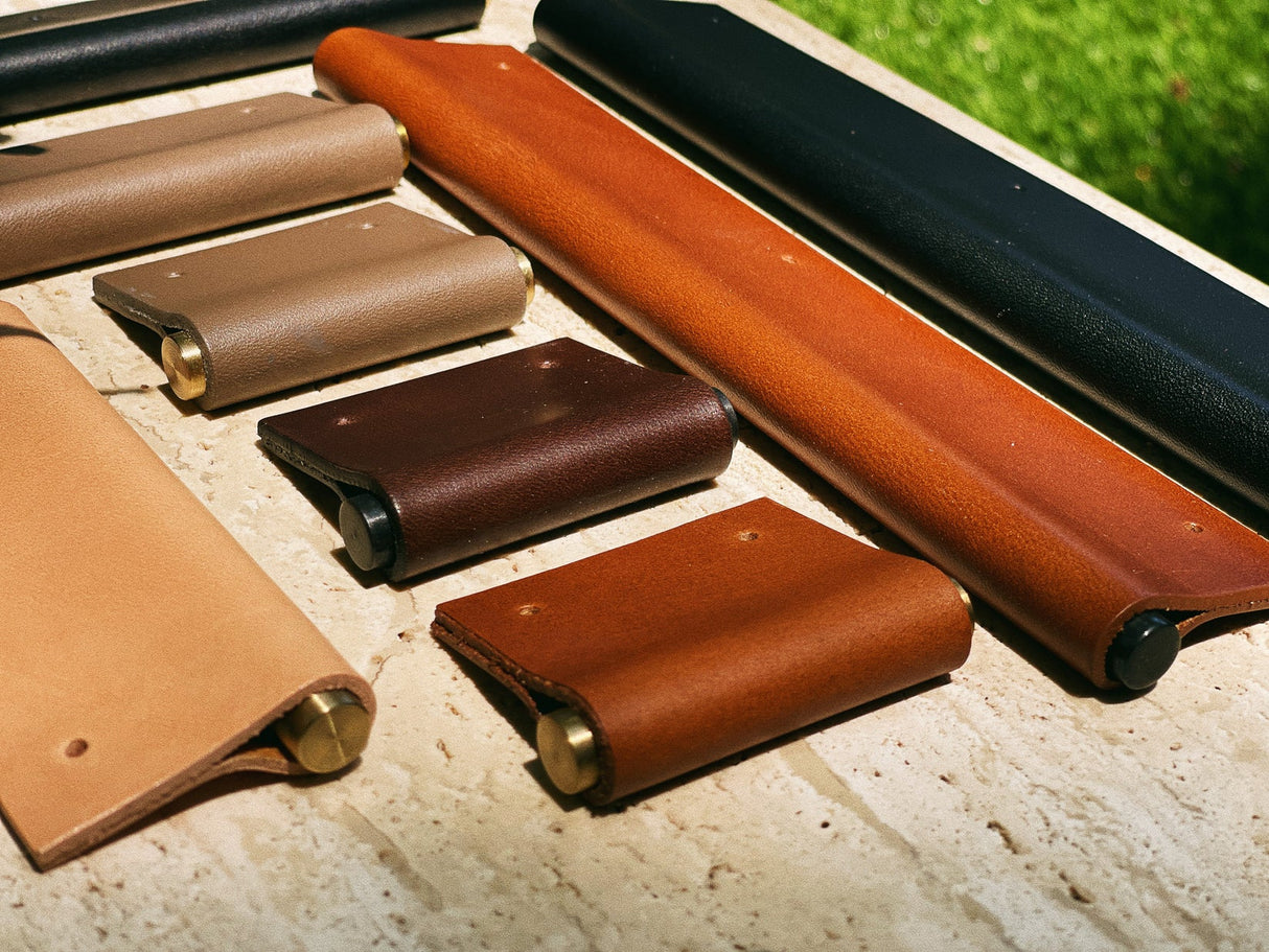 Chapman Edge Pull, Colored Leather