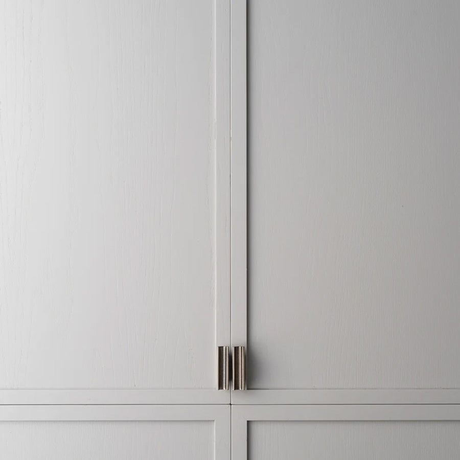 Inline Cabinet Pull