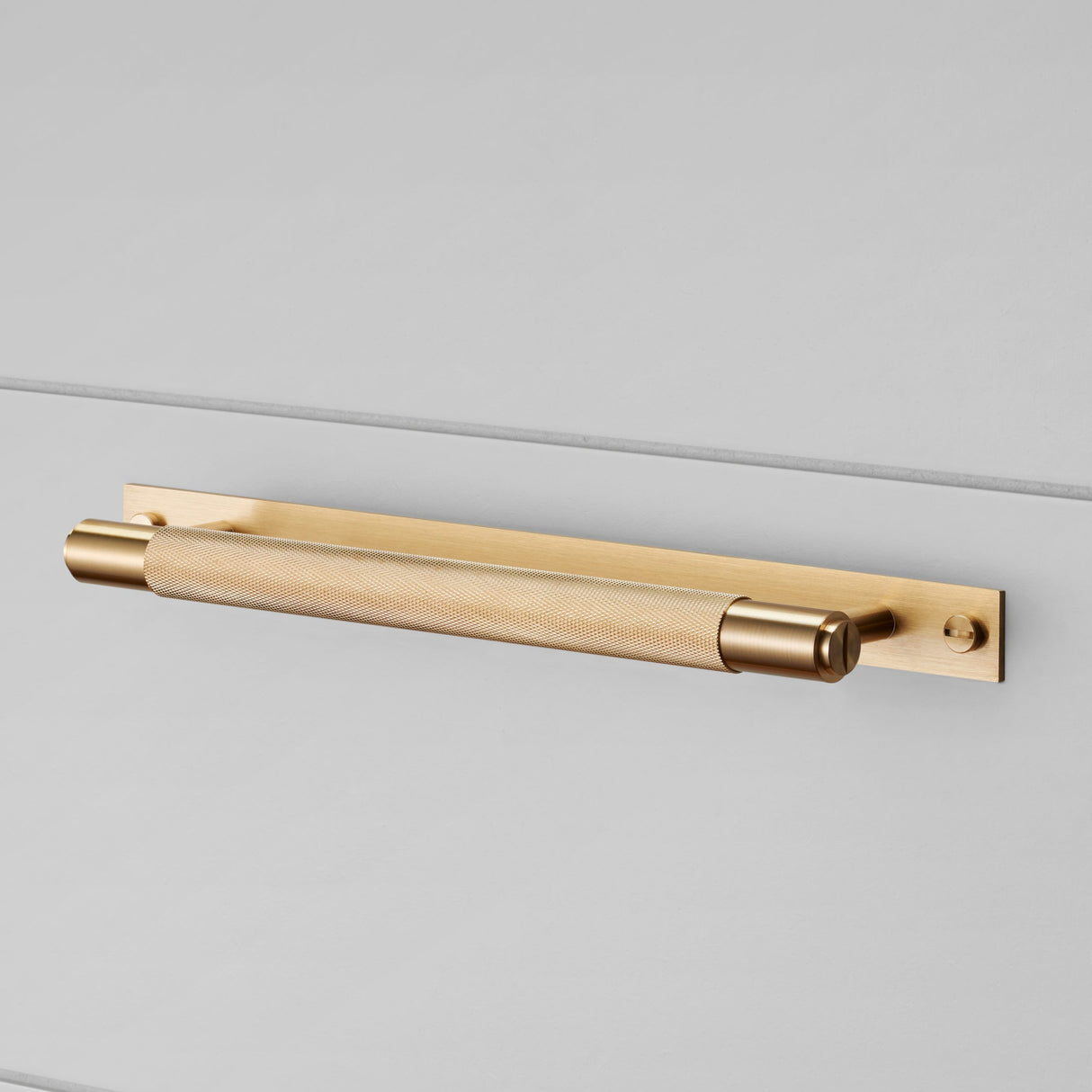 Cross Knurled Bar Cabinet Pull with Plate