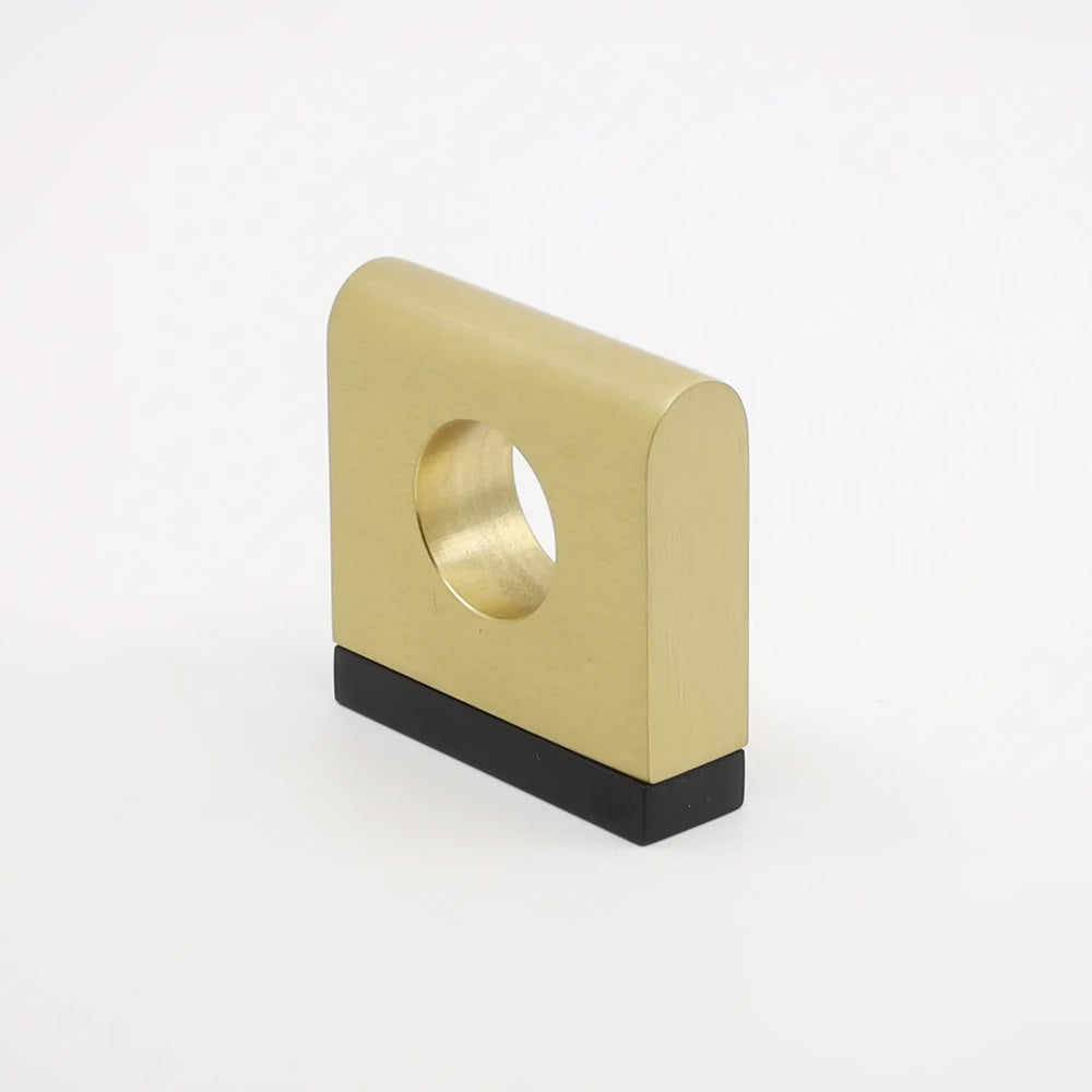 Aperture Cabinet Pull with Backplate