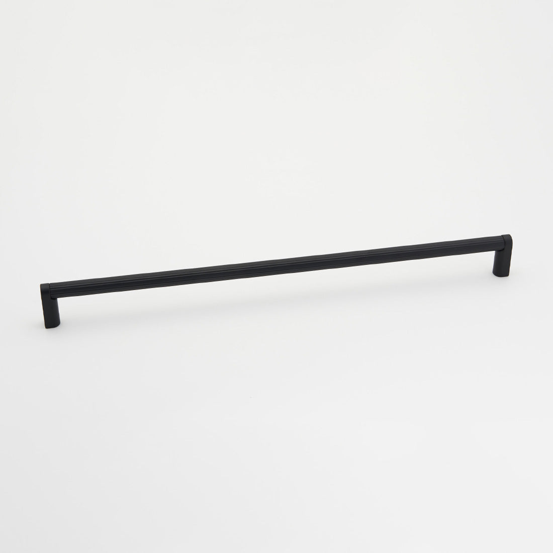 Alta Moda Ribbed Cabinet Pull